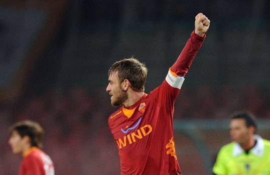 Roma gromi, Juve tylko remisuje
