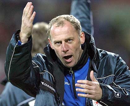 Kontuzje defensorów Arki