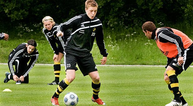 Guidetti idzie na wypożyczenie