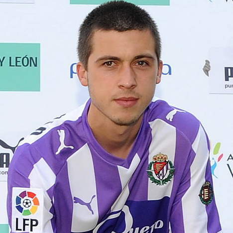 Medunjanin trenuje z AZ