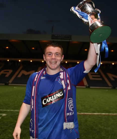 18-latek przedłuża kontrakt z Rangersami