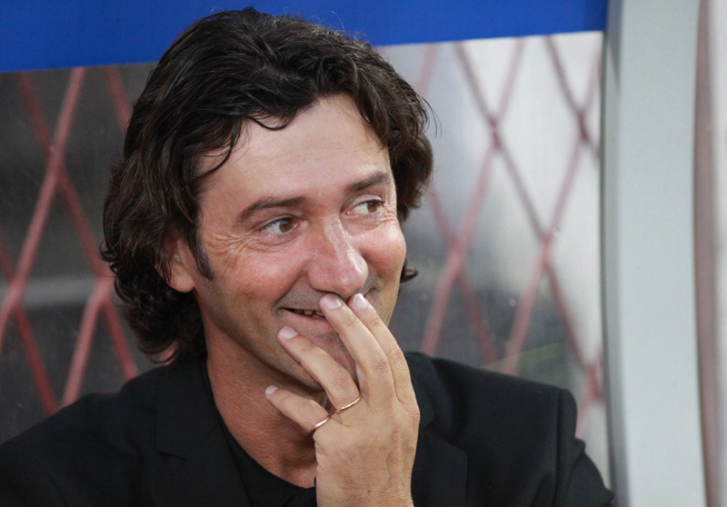 Bakero o krok od powrotu. W Barcelonie zamienią siekierkę na kijek?