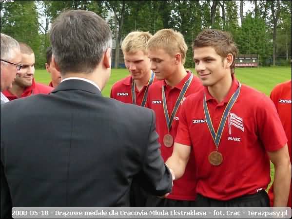 Tatara: Podstawą ciężka praca