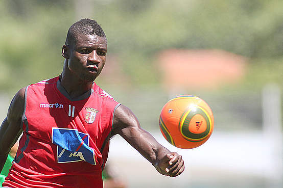 Keita przymierzany do Olhanense