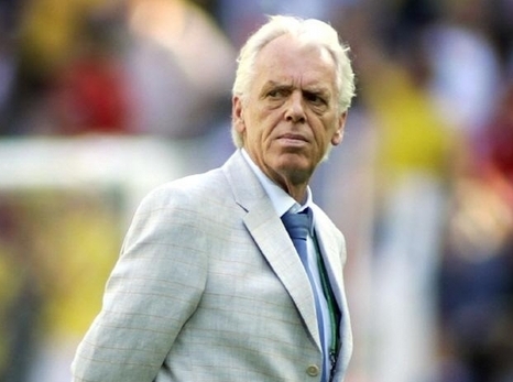 Beenhakker wraca na ławkę trenerską!