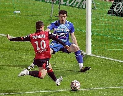 Lille liderem, Obraniak bohaterem