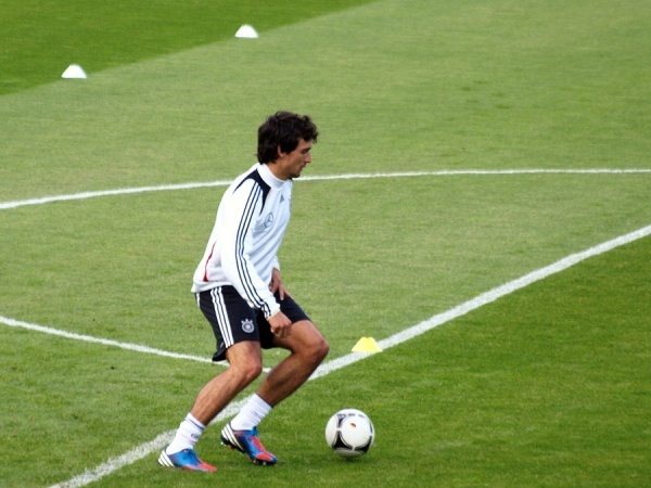 Borussia – Wolfsburg, czyli mecz w cieniu transferu Hummelsa