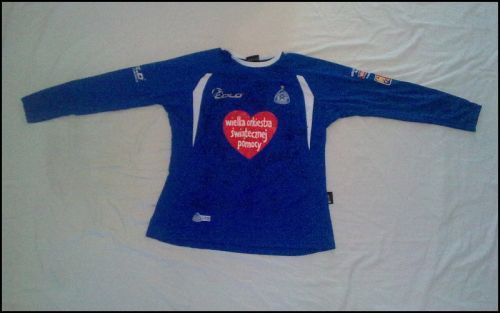 Koszulka „Niebieskich” na szczytny cel