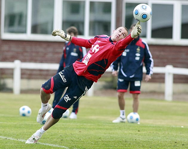 Sevilla celuje w Doucheza