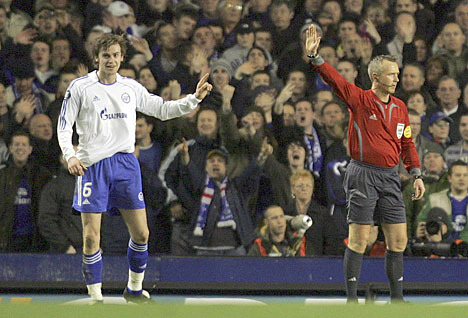 Zenit dotrzymuje kroku