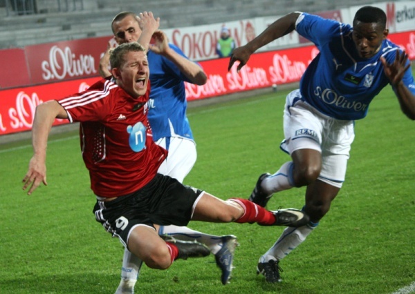 Górnik rozwiązał umowę z Grzelakiem