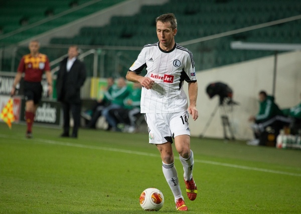 Wawrzyniak strzela dla Amkara