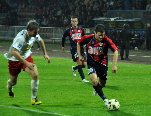 Lipecki i Księżyc odchodzą z Kolejarza