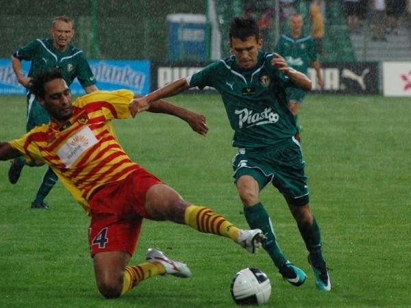 Porażka Polonii, remis Śląska