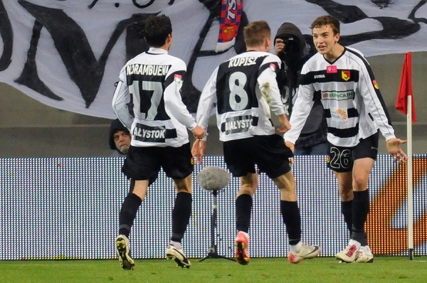 Osłabiona Jagiellonia podejmie Pogoń