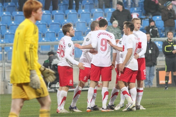 Bez niespodzianki, Andora rozłożona