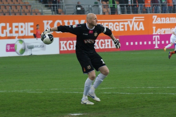 Mielcarz: Do Warszawy po punkty