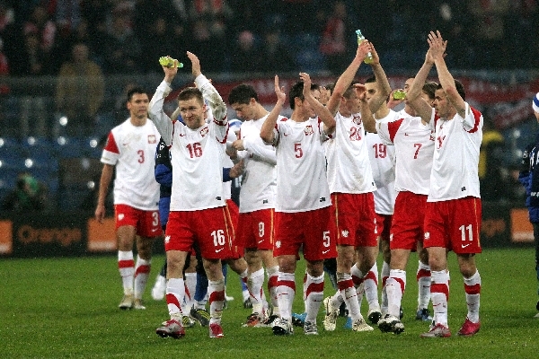Prapremiera piłki UEFA Euro 2012