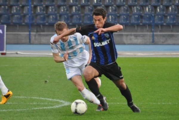 Hermes z polskim paszportem