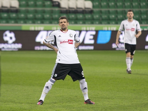 Novo i Blanco, czyli jak Legię pożera komercja