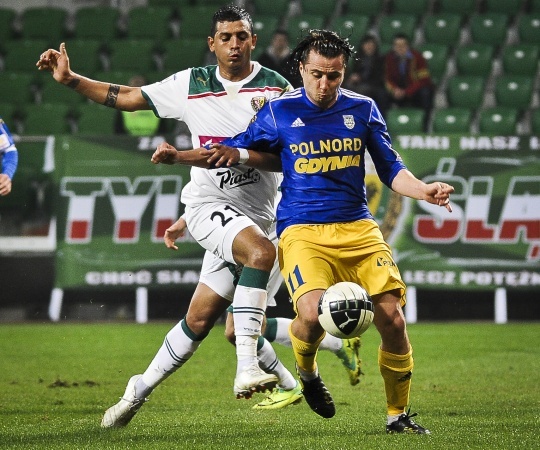 Piotr Kuklis przedłużył kontrakt