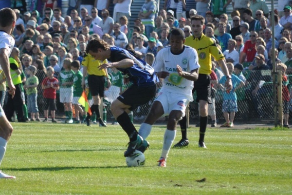 Ngamayama: Niepotrzebnie oddaliśmy pole