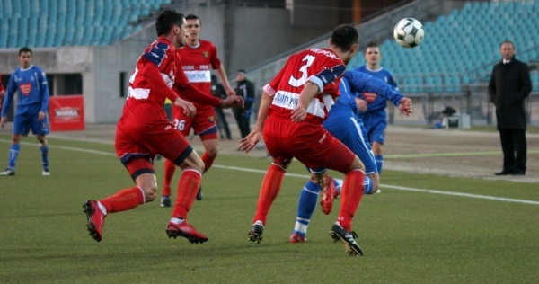 Jan Woś zawiesi buty na kołku?