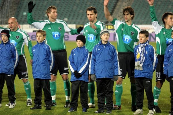 Dwóch piłkarzy Legii w GKP Gorzów