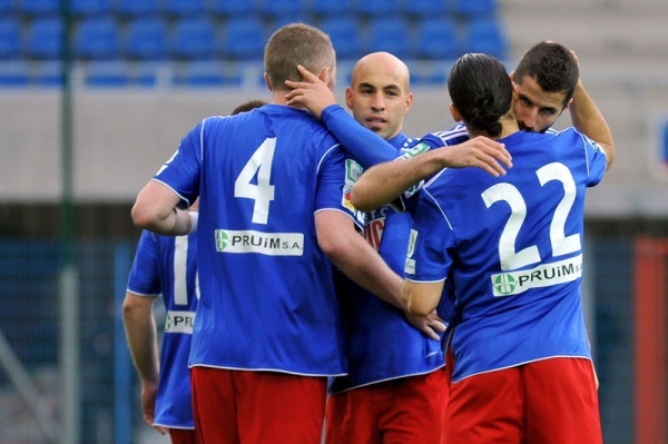 Piast zwycięża Zagłębie