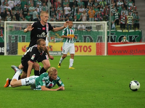 Osłabiona Lechia przed Wisłą