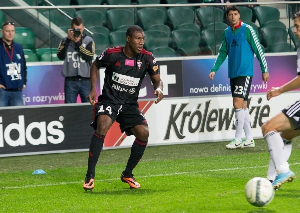 Nakoulma trafi do Legii?