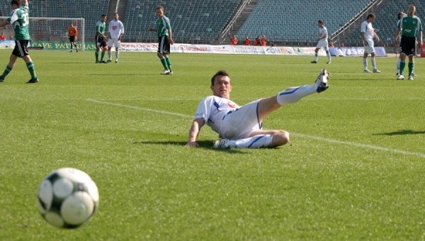 Triumf Ruchu po zaciętym widowisku