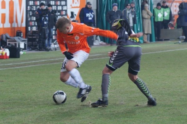 Kolejny piłkarz Zagłębia pobity