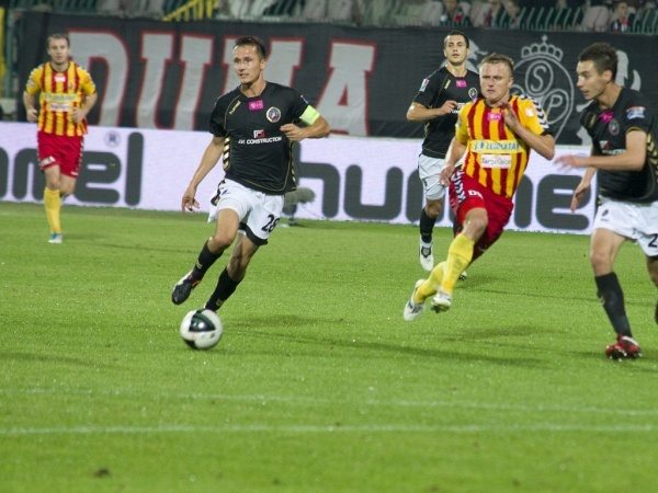 Piątek: Faworytem jest Legia