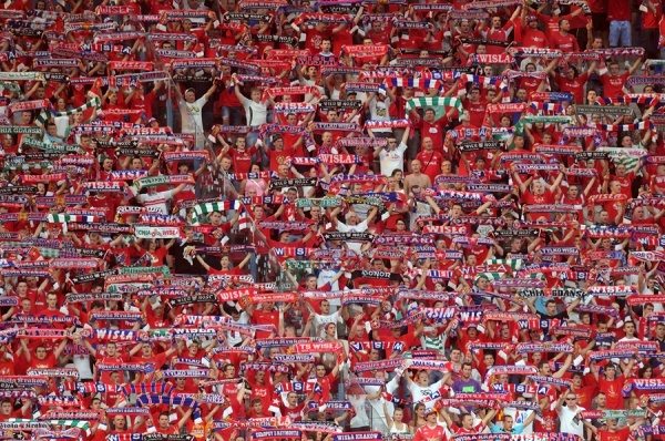 Klasyk ekstraklasy na remis. Wisła powoli odbija się od dna