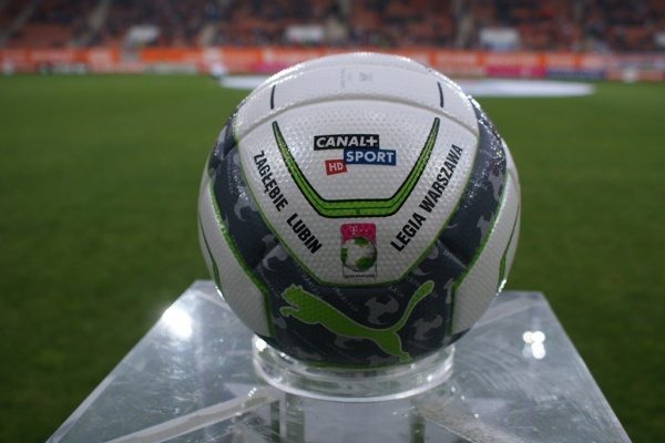 Ekstraklasa pod pressingiem