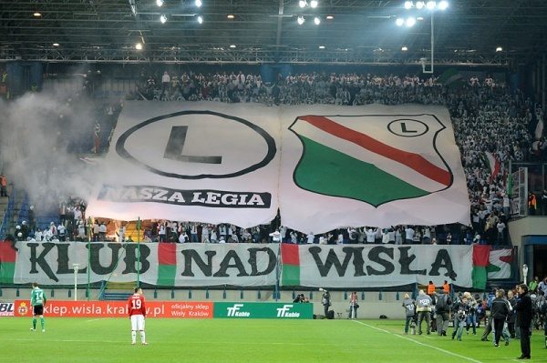 Bez niespodzianki w Krakowie. Legia pędzi po mistrzostwo