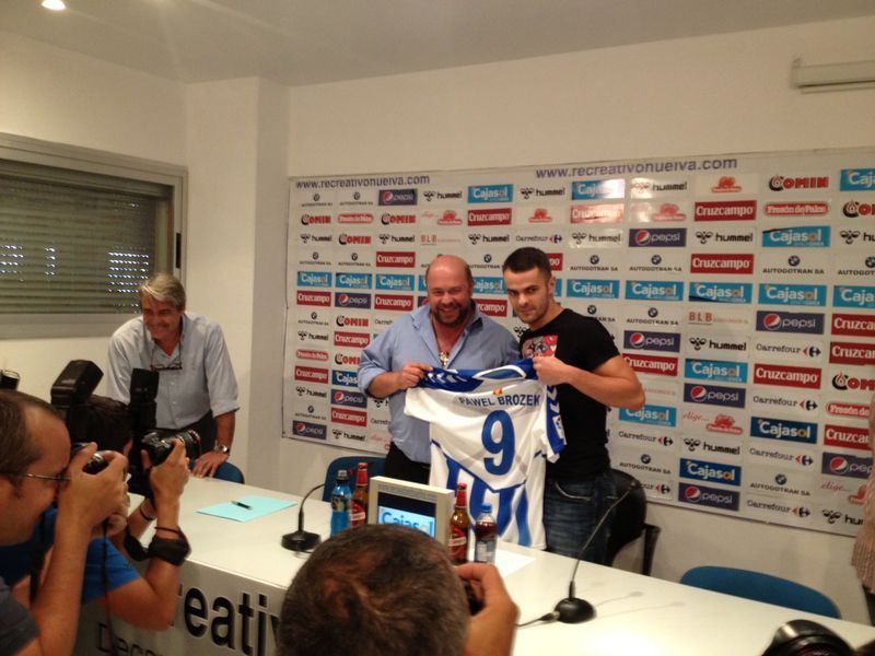 Paweł Brożek w Recreativo!