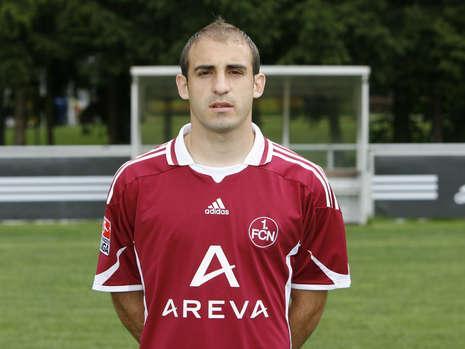 Pinola zostaje w FC Nürnberg