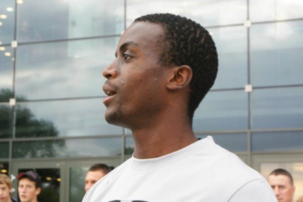 Costa Nhamoinesu nie zagra do końca rundy