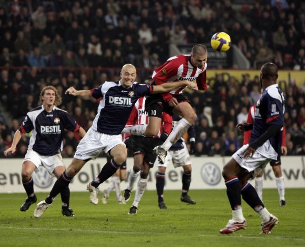 Holenderska federacja potwierdza ustawienie meczu Eredivisie!