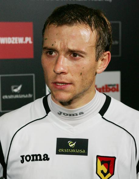 Grzyb: Zmazać plamę wiosną