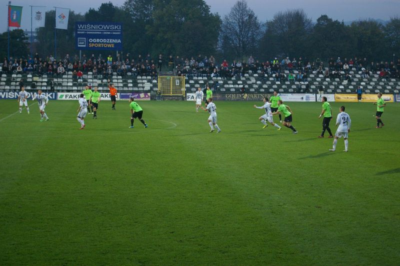 Na zapleczu: Co zmieni limit?