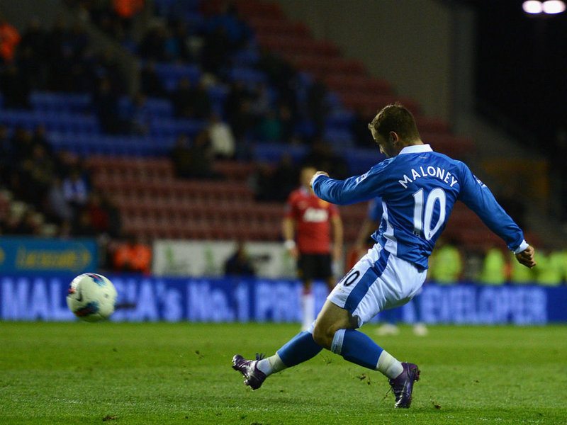 Wigan pierwszym finalistą!