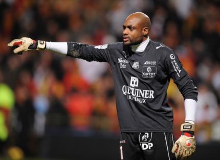 Elana tworzy historię