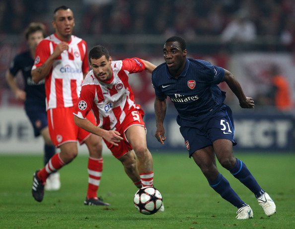 Sunu wypożyczony do Lorient