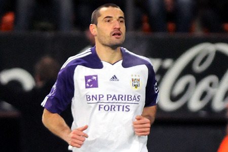 A propos: Czy to jeszcze piłka?